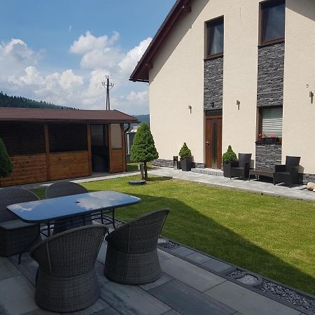 Apartman Art Zuberec Exteriör bild